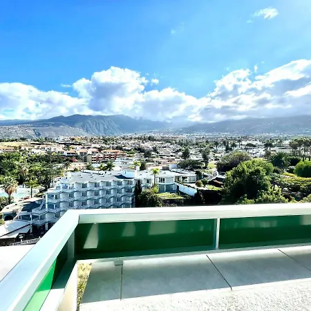 Apartamento con estupendas piscinas y magnifica jardín en Puerto de la Cruz Puerto de la Cruz (Tenerife)