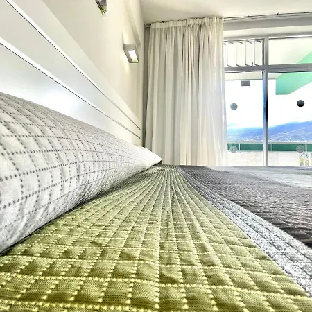 Apartamento Apartamento con estupendas piscinas y magnifica jardín en Puerto de la Cruz Puerto de la Cruz (Tenerife)