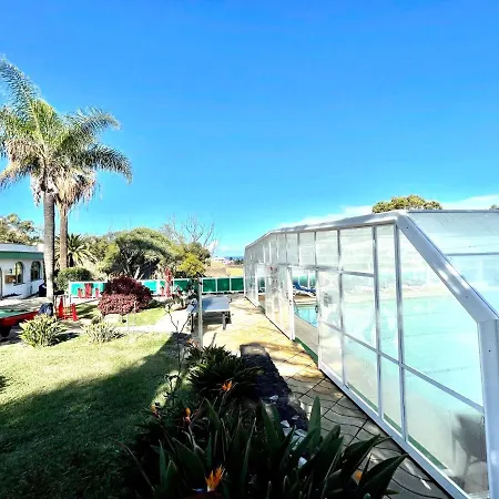 Apartamento con estupendas piscinas y magnifica jardín en Puerto de la Cruz Apartamento *